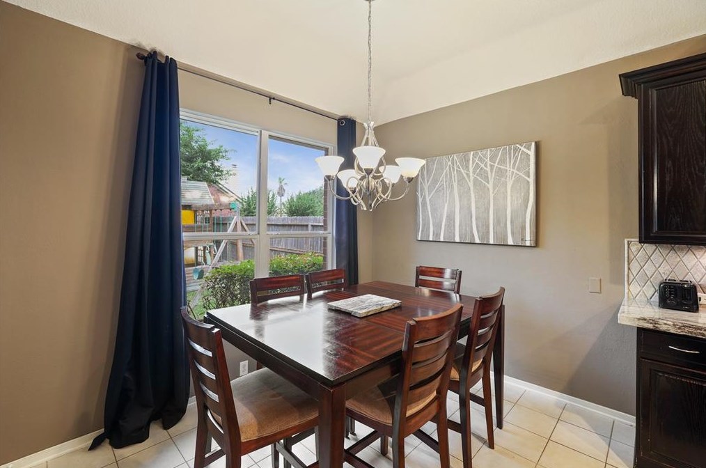 12134 Cyn Ml Dr, Houston TX  77095-6520 exterior