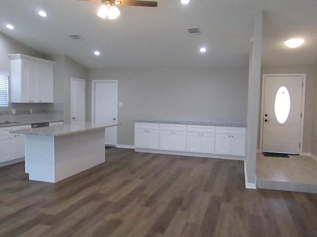 15815 Whipple Tree Dr, Houston TX  77070-1636 exterior