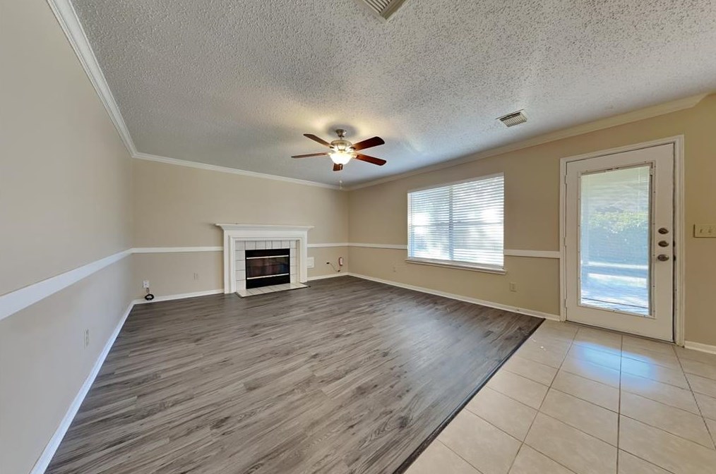 9018 Stoney Bend Dr, Spring TX  77379-6364 exterior
