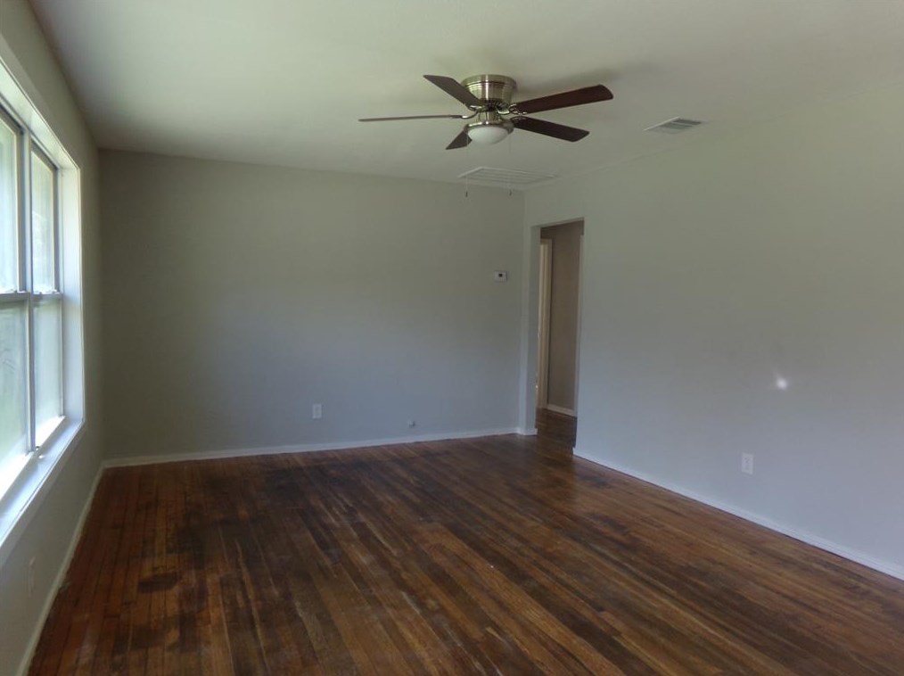 414 Gardenia St, Richwood, TX 77566
