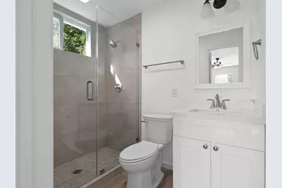 2828 Avenue O 1/2, Galveston, TX 77550 - Photo 16