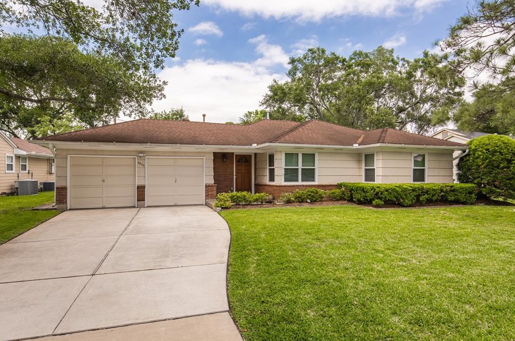3026 Prescott St, Houston, TX 77025