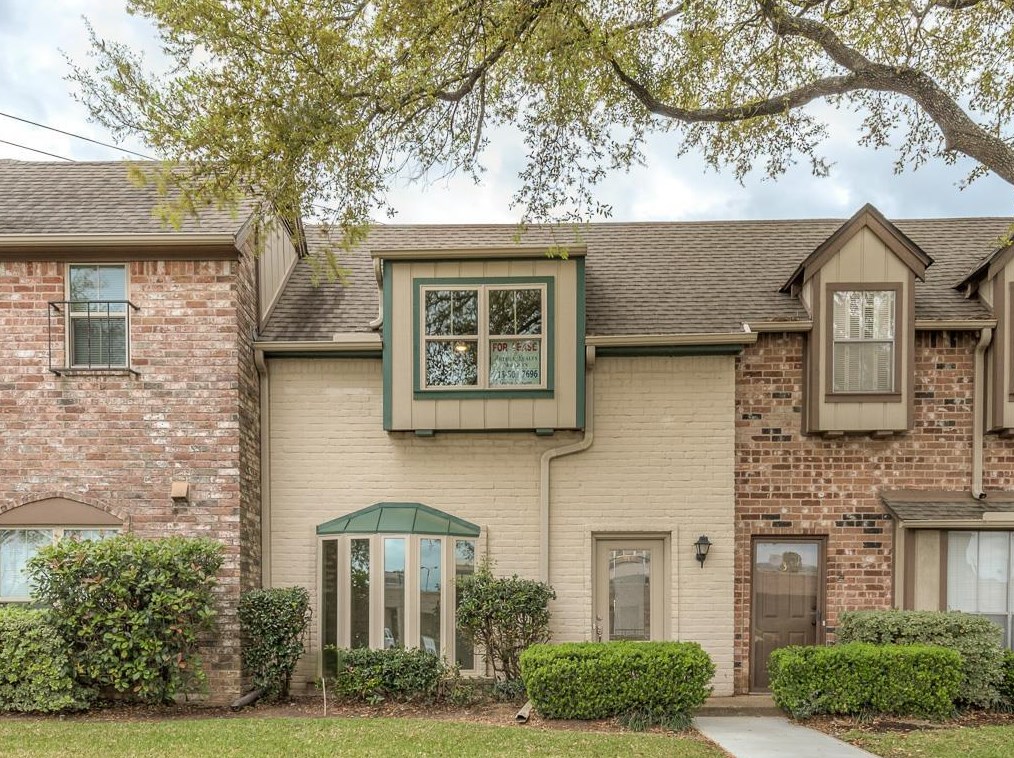 14703 Barryknoll Ln #2, Houston, TX 77079
