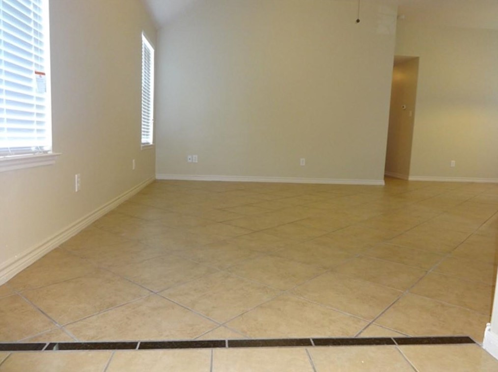 12547 Ashford Riv, Houston, TX 77072-5662
