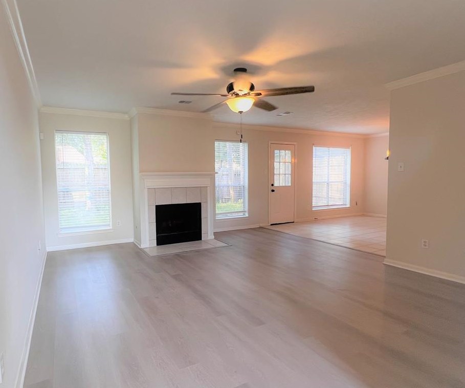 9538 Rodgers Rd, Houston TX  77070-2007 exterior