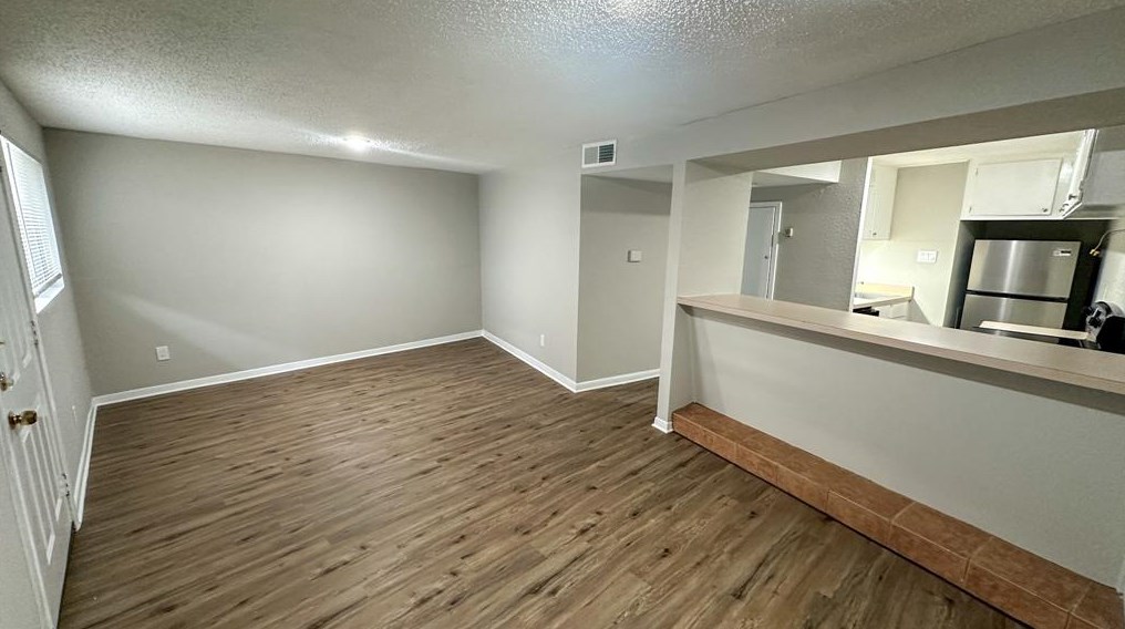 4822 Merwin St #1, Houston, TX 77027
