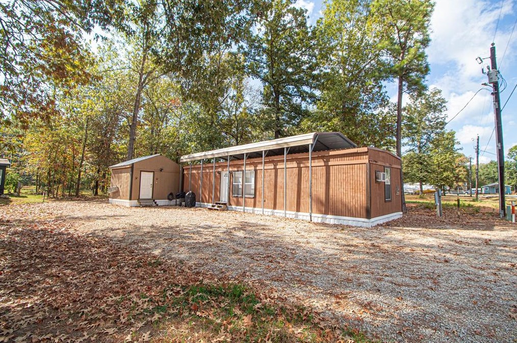 191 Trinidad Ln, Pointblank, TX 77364