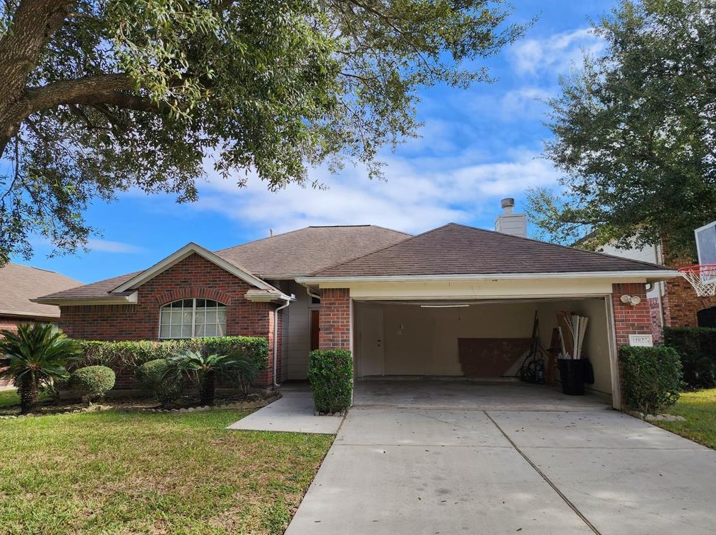 11827 Balmorhea Ln, Sugar Land TX  77498-7346 exterior