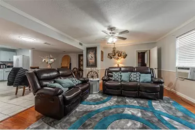 4924 Avenue P 1/2, Galveston, TX 77551 - Photo 8