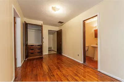 4924 Avenue P 1/2, Galveston, TX 77551 - Photo 32