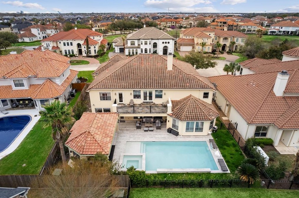 13806 Sedalia Springs Ct, Houston, TX 77077-2132