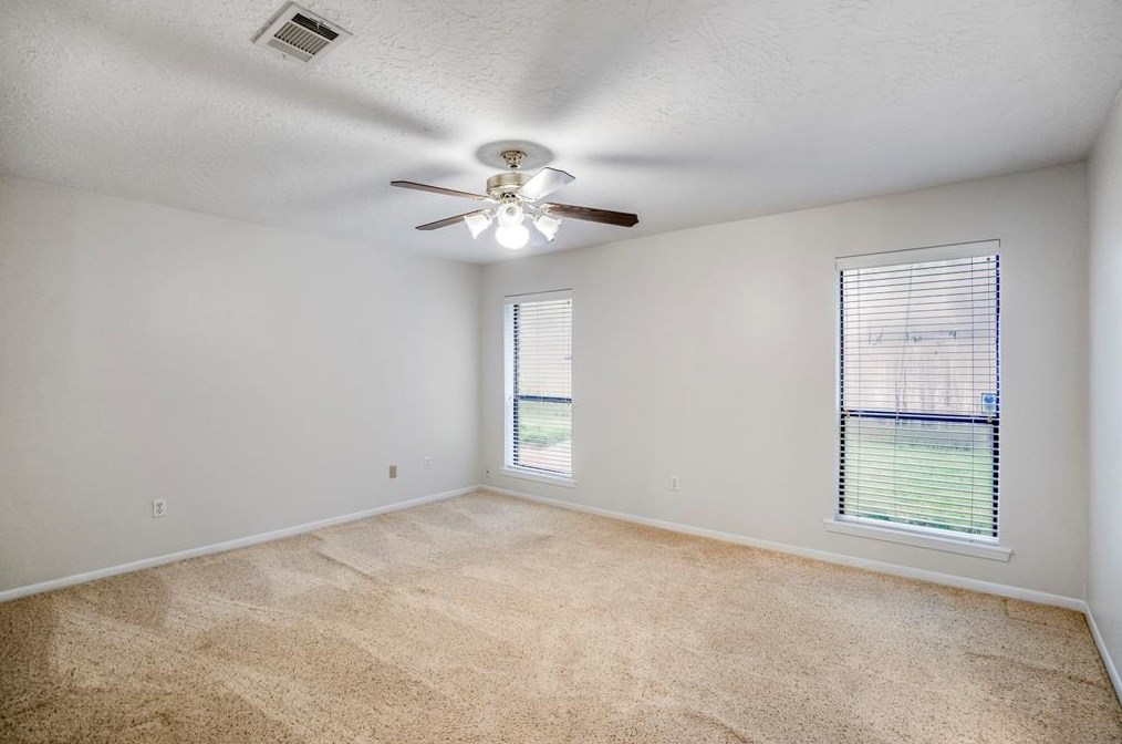 11810 Stillwater Dr, Houston TX  77070-1204 exterior