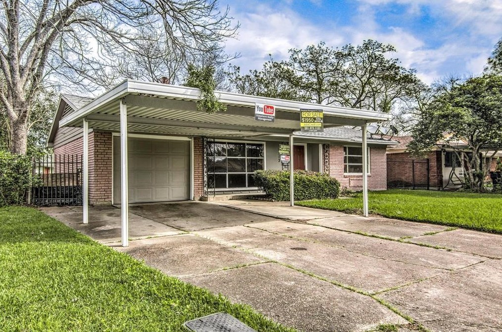 10513 Ney St, Houston, TX 77034-2931