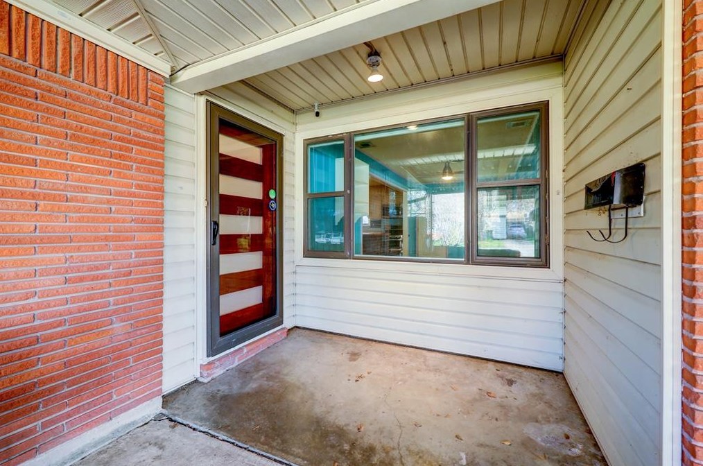 5413 Verdome Ln, Houston, TX 77092-4229