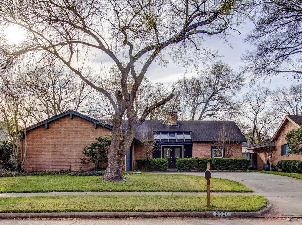 2306 Joel Wheaton Rd, Houston, TX 77077