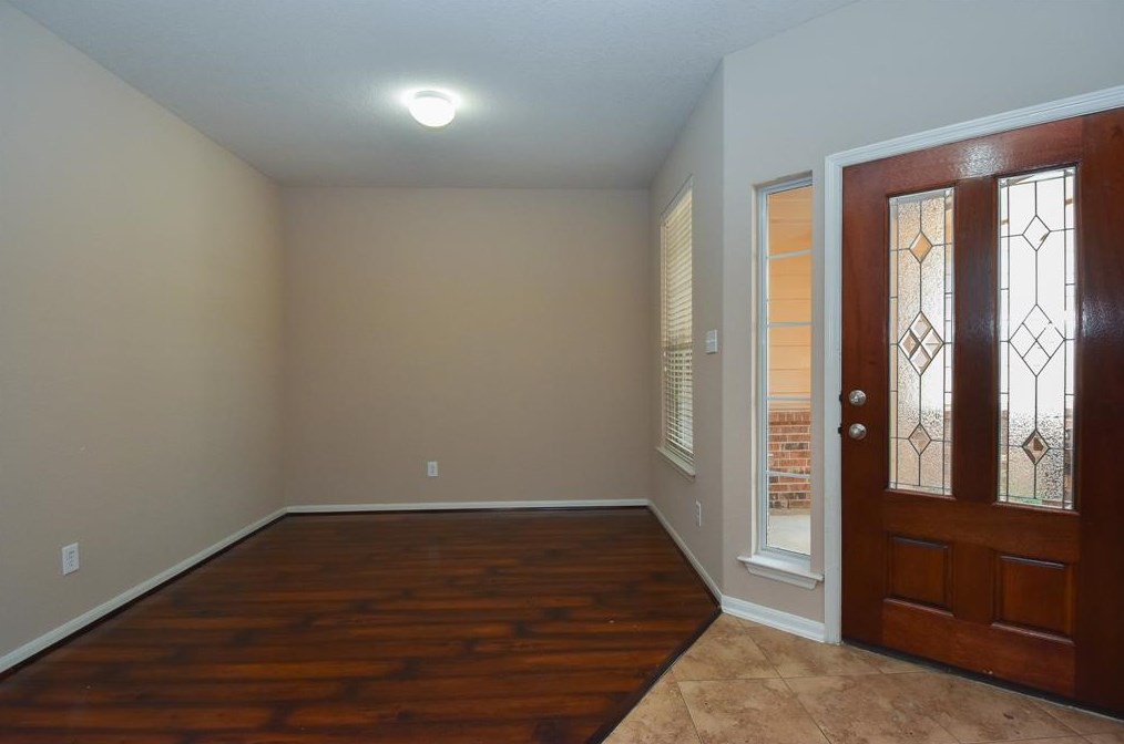 8811 Silent Willow Ln, Sugar Land TX  77479-5482 exterior