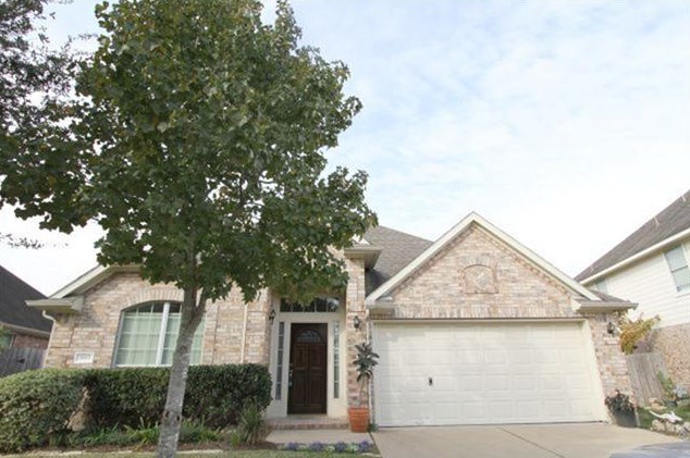 5915 Mettler Ln, Richmond, TX 77469