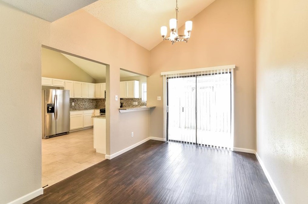 4303 Hawk Meadow Dr, Katy TX  77449-5556 exterior