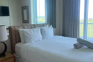 1401 E Beach Dr, Galveston, TX 77550 - Photo 14