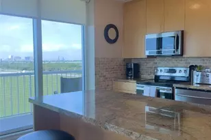 1401 E Beach Dr, Galveston, TX 77550 - Photo 8