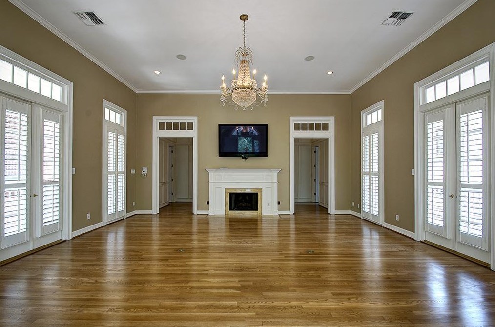 6435 Vanderbilt St, Houston, TX 77005