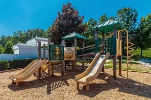 2900 Laurel Ridge Way, East Point, GA 30344 - Photo 6