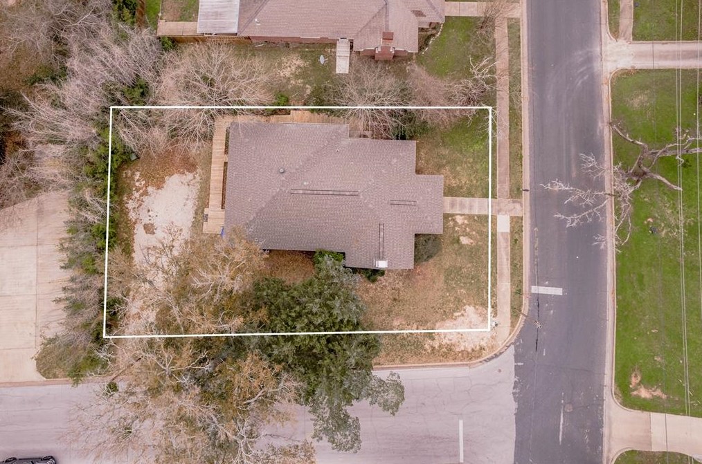 1622 15th St, Huntsville, TX 77340
