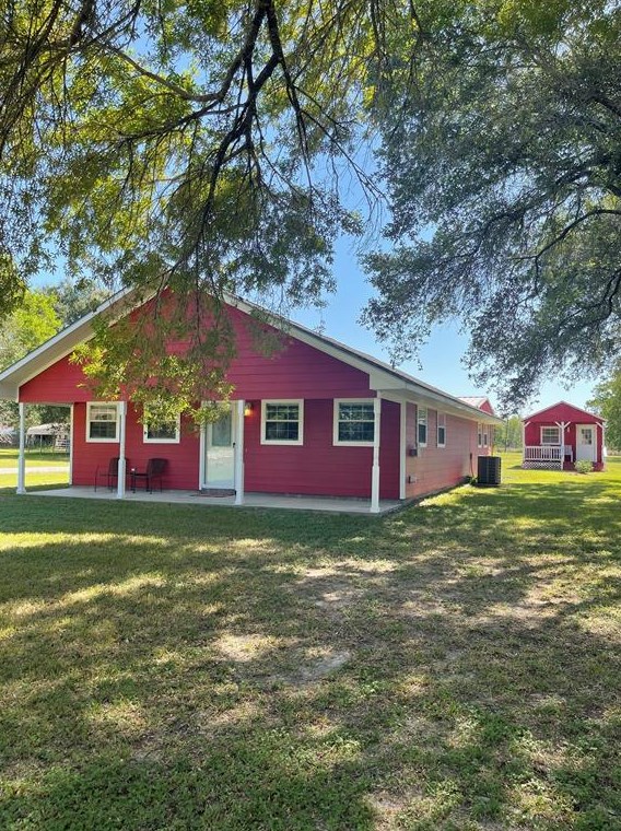 239 Duckett St, Jones Creek, TX 77437-9614