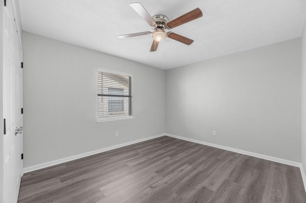 7307 Loma Alta Dr, Houston TX 77083-4242 exterior