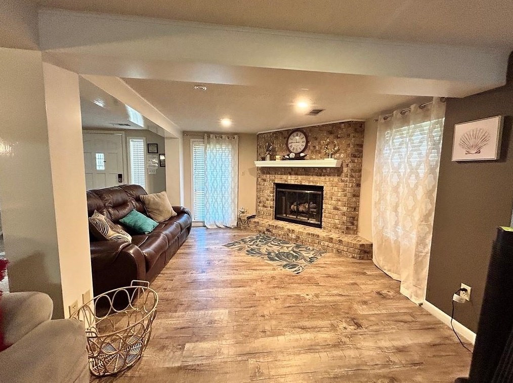 4808 Fischer Rd, Burton, TX 77835-2342