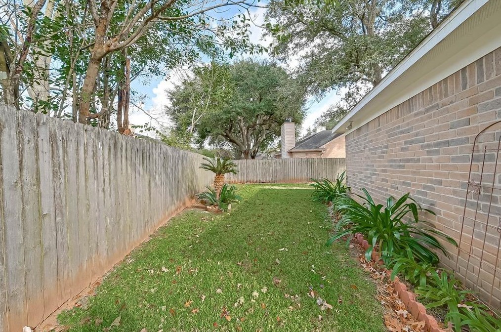 3218 Rangecrest Pl, Sugar Land TX  77479-1940 exterior