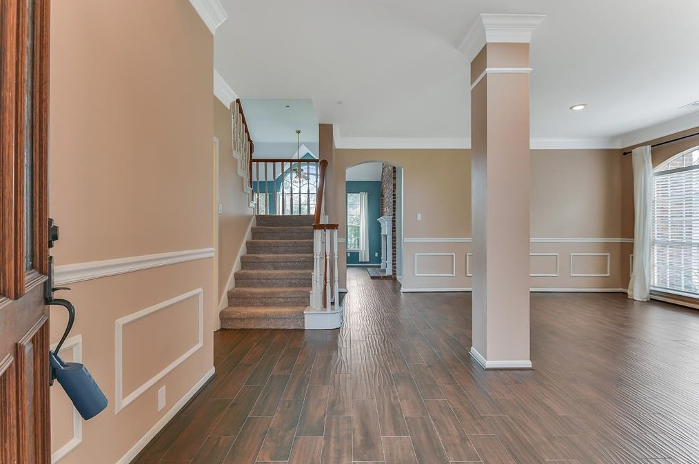 6914 Hearthside Dr, Sugar Land, TX 77479-6042