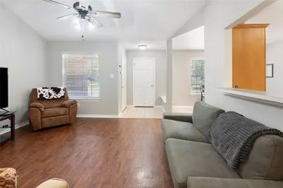 3611 Oldenburg Court, College Station, TX 77845 - Photo 4