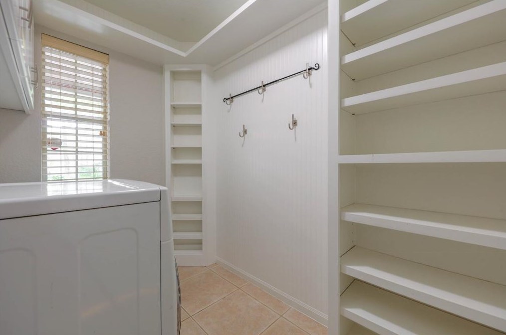 50 Bristol Gate Pl, Spring TX  77380-5405 exterior