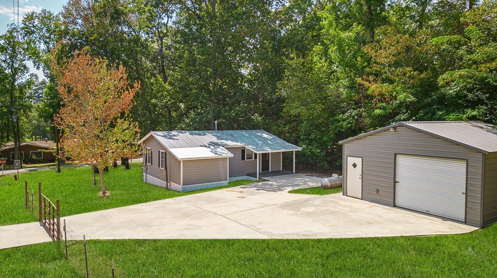 15157 Mcrae Lk, Conroe, TX 77303