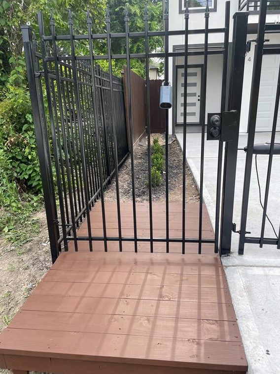 7904 Tower, Houston TX  exterior