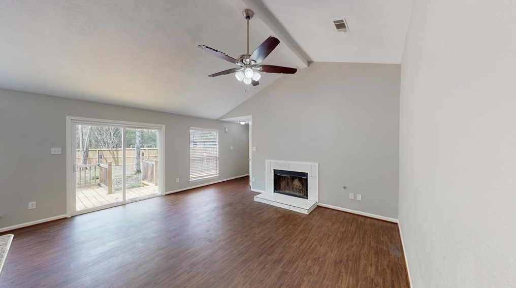 31 Tulip Hill Ct, Spring TX  77380-2716 exterior