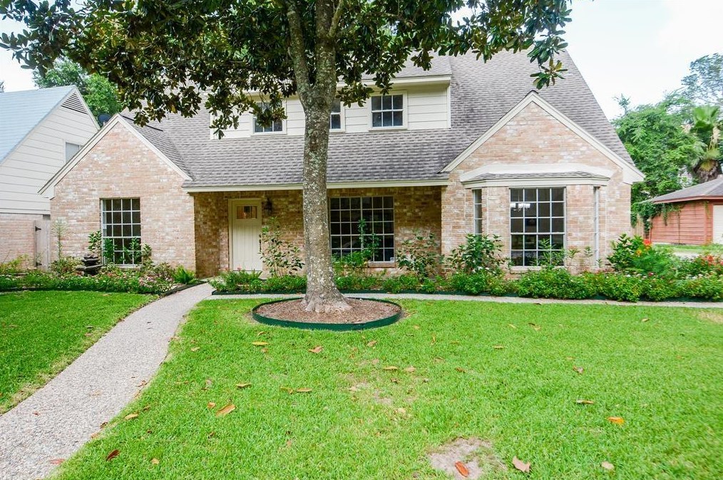 17319 Tall Cypress Dr, Spring, TX 77388