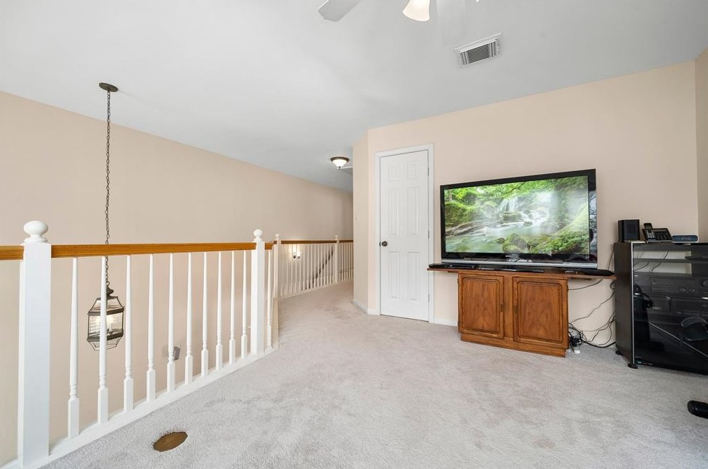 1308 Webster St, Houston TX  77019-5542 exterior