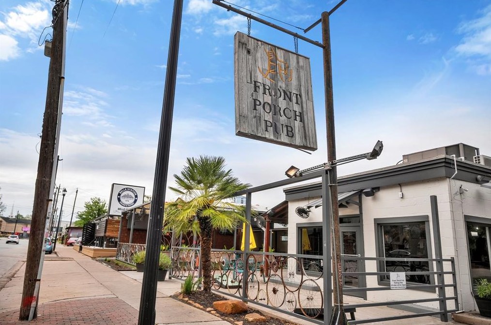 1308 Webster St, Houston TX  77019-5542 exterior