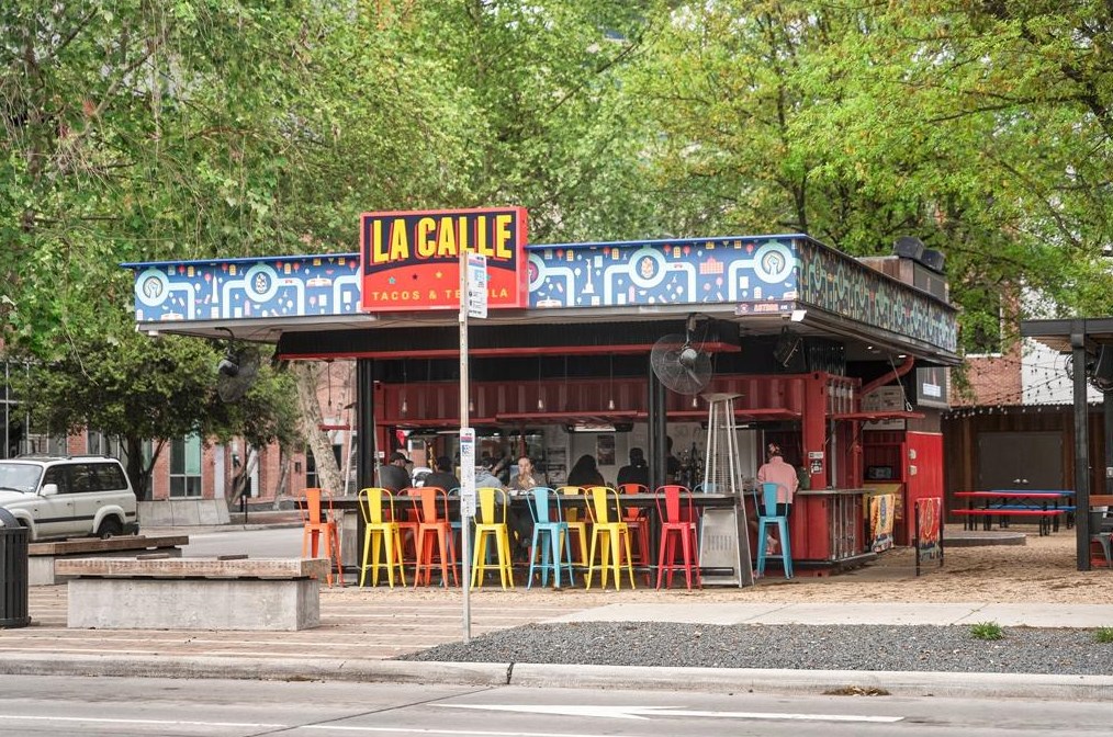 1308 Webster St, Houston TX  77019-5542 exterior