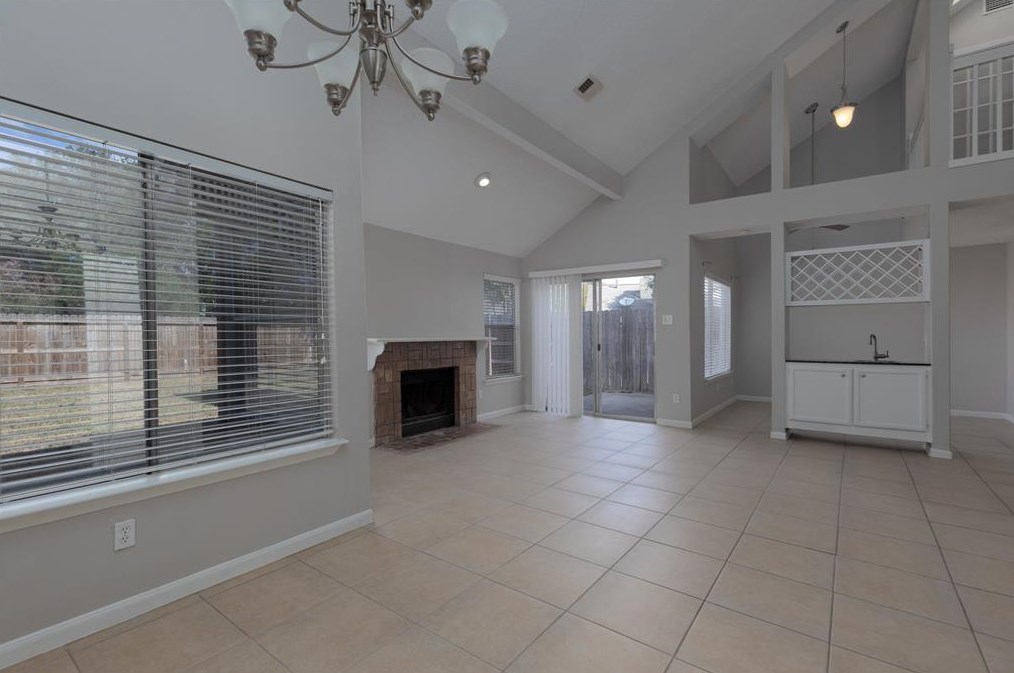 4623 Grn Trl Dr, Houston TX 77084-2949 exterior