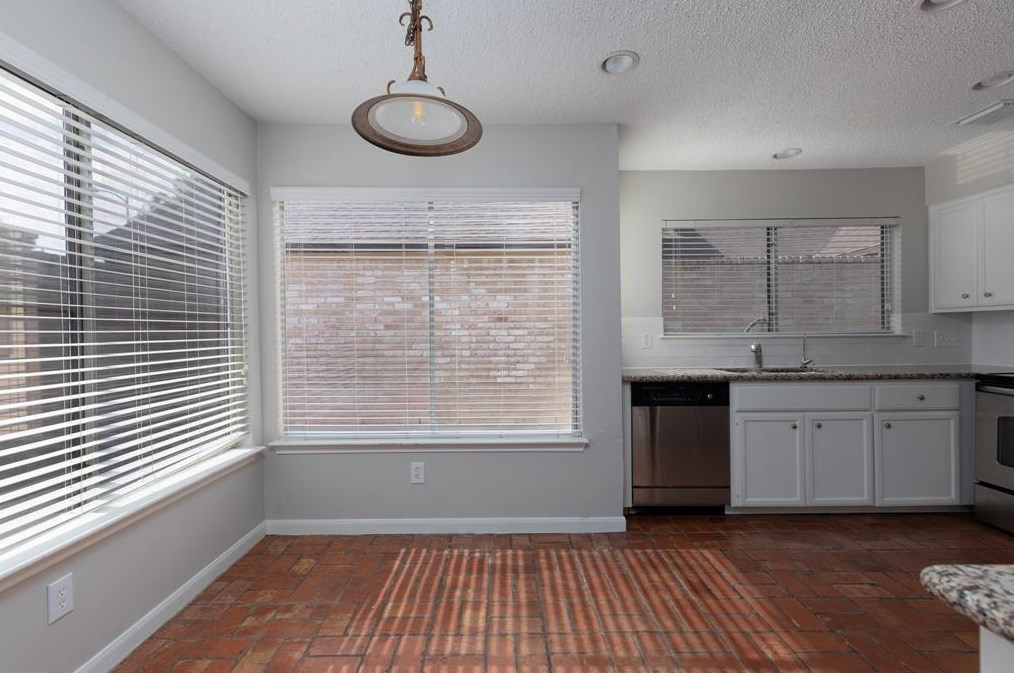 4623 Grn Trl Dr, Houston TX 77084-2949 exterior