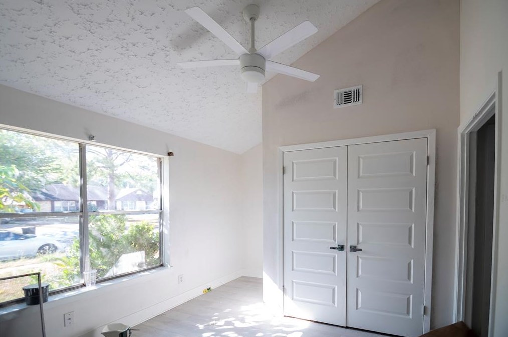 3723 Westmeadow Dr, Houston TX  77082-1228 exterior