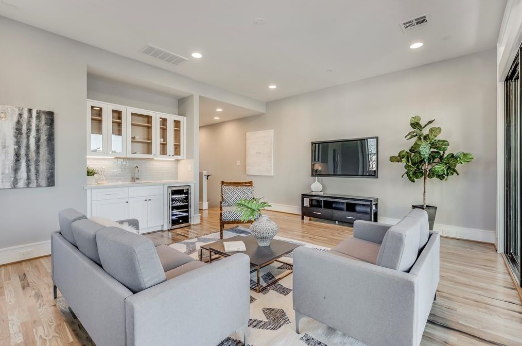 1803 Hazard St, Houston TX  77019-5720 exterior