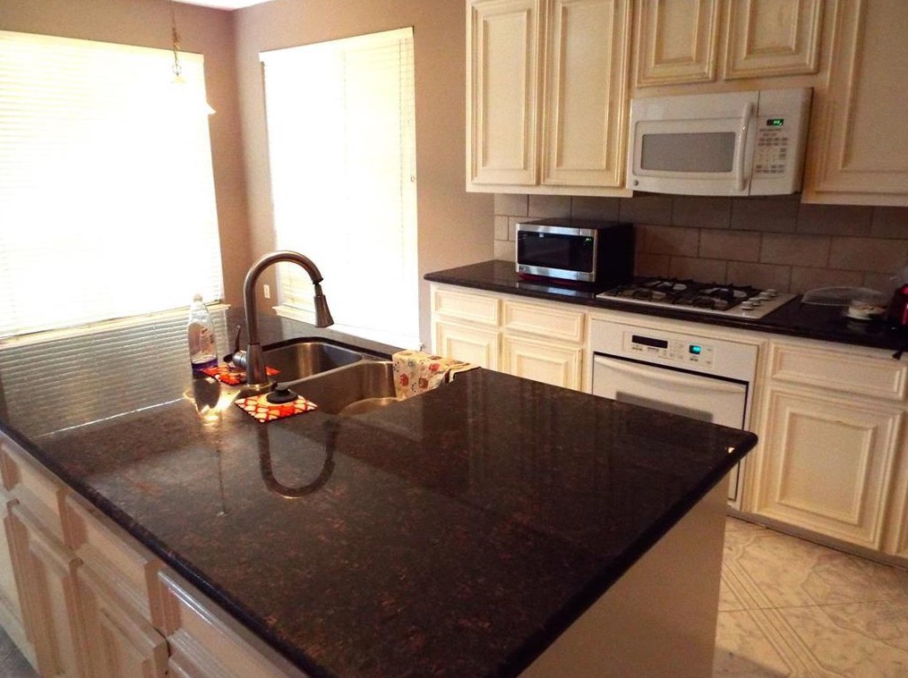 2335 Hyland Park, Houston TX  77014-2867 exterior