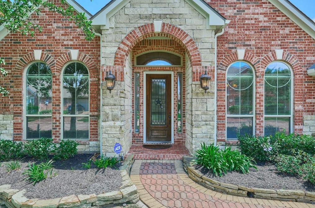 17827 Camp Cove Dr, Cypress, TX 77429-7655
