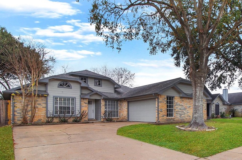 16834 Applecross Ln, Houston TX  77084-1848 exterior