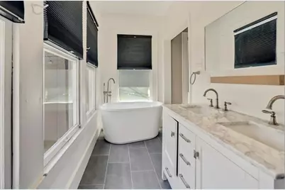 1612 39th Street, Galveston, TX 77550 - Photo 10