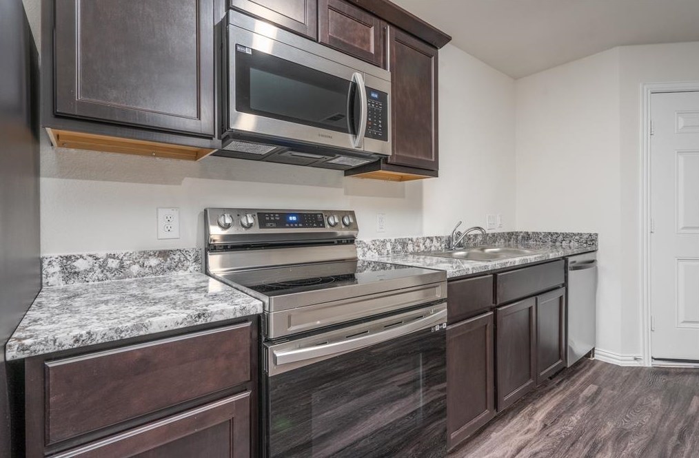 9725 Yuma St #a, Houston, TX 77029